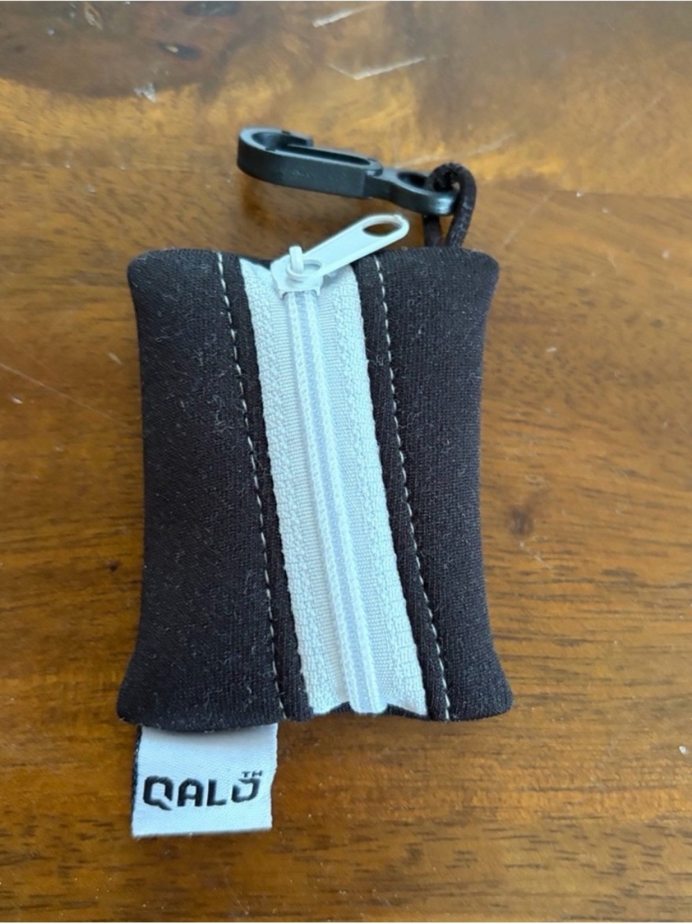 QALO Black Mini Zipper Pouch Key Clip